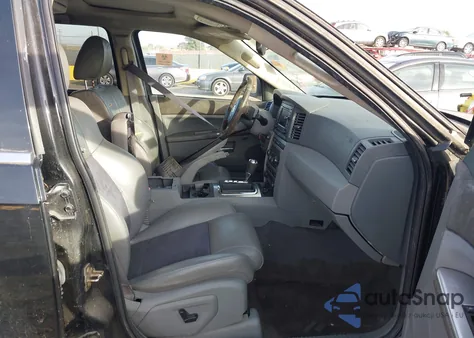 2006 Jeep Grand Cherokee Srt8 из США, поврежденный, VIN 1J8HR783X6C236252